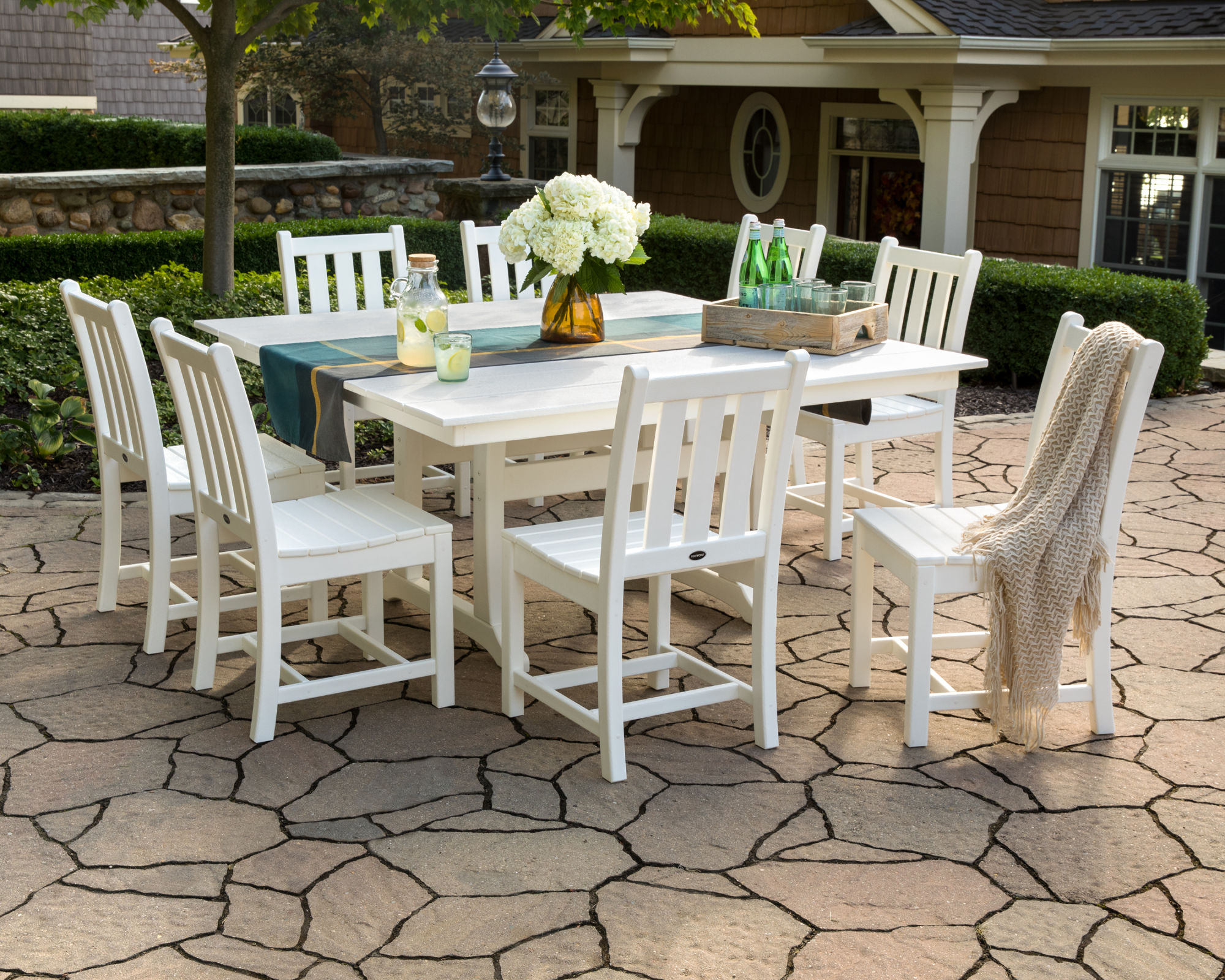 polywood traditional garden dining set