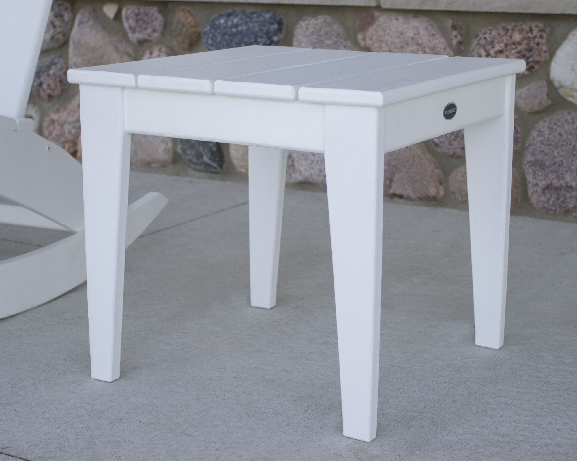 POLYWOOD® Newport 18" Side Table MNT18