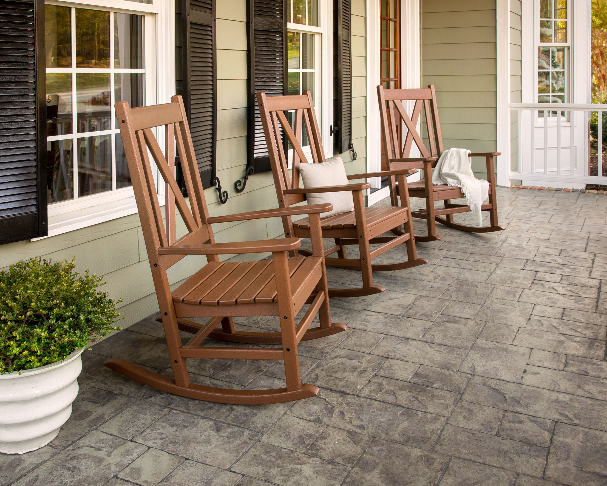 outdoor corner lounge with dining table