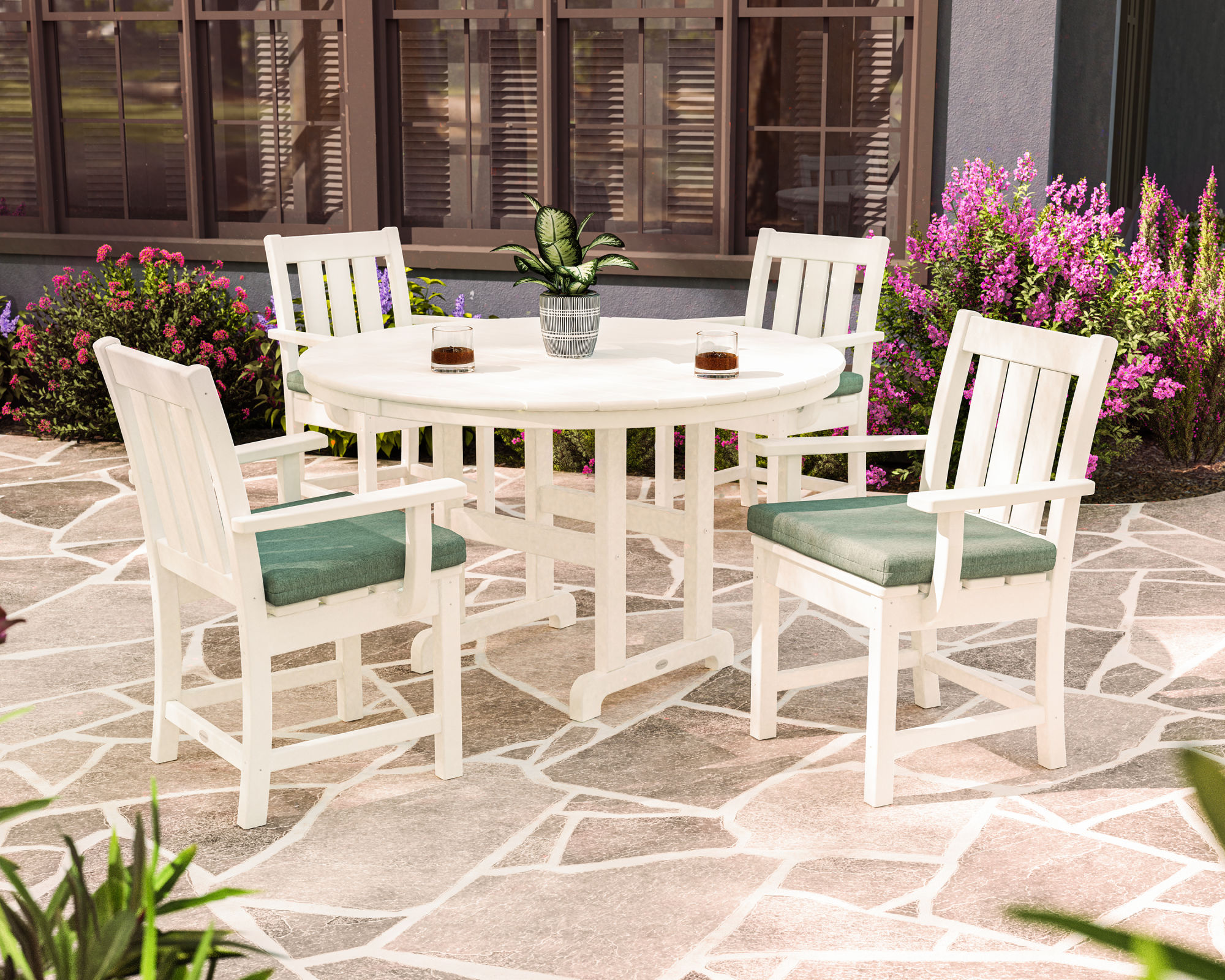 POLYWOOD® Oxford 5Piece Round Farmhouse Dining Set PWS20861
