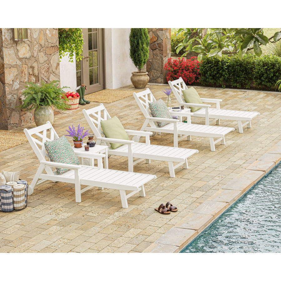 Wovendale 6-Piece Chaise Set with Arms and Wheels