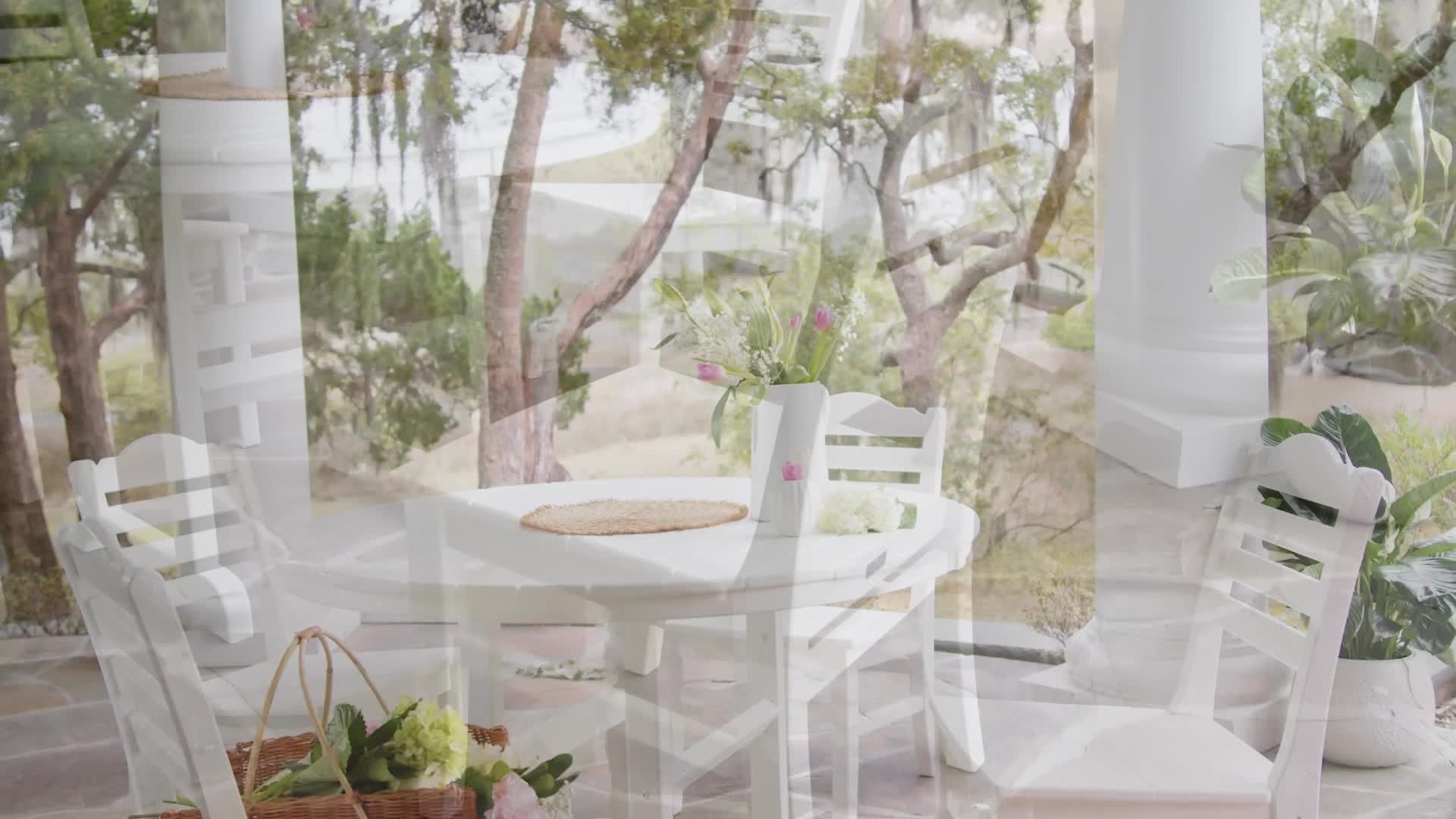 Savannah 5-Piece Round Farmhouse Dining Set